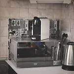 Хостел Barcolana - *